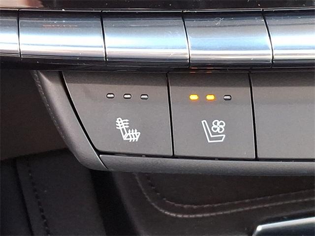 2025 Cadillac XT4 Vehicle Photo in ALLENTOWN, PA 18103-7399
