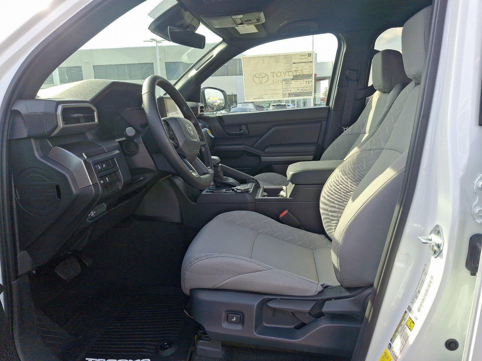 2025 Toyota Tacoma 4WD Vehicle Photo in Harrisburg, PA 17111