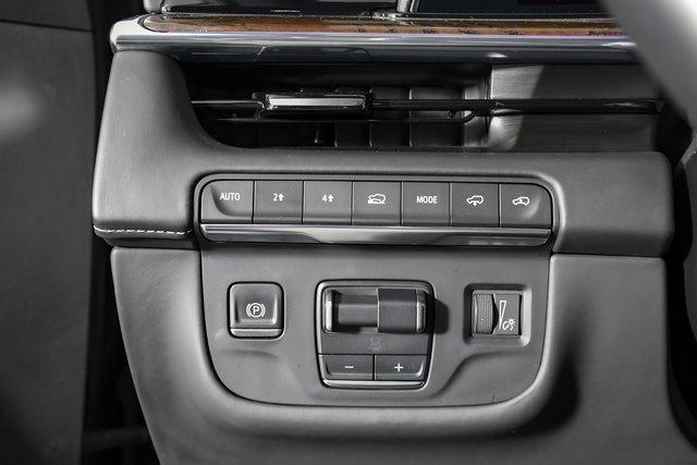 2022 Cadillac Escalade Vehicle Photo in PUYALLUP, WA 98371-4149