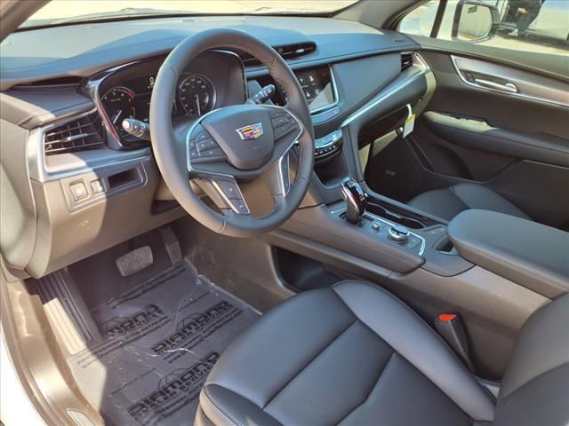 2025 Cadillac XT5 Vehicle Photo in TAMPA, FL 33612-3404