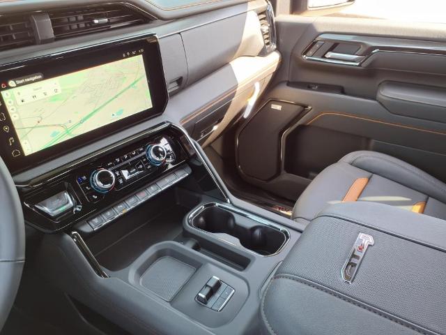 2025 GMC Sierra 2500 HD Vehicle Photo in Denton, TX 76205