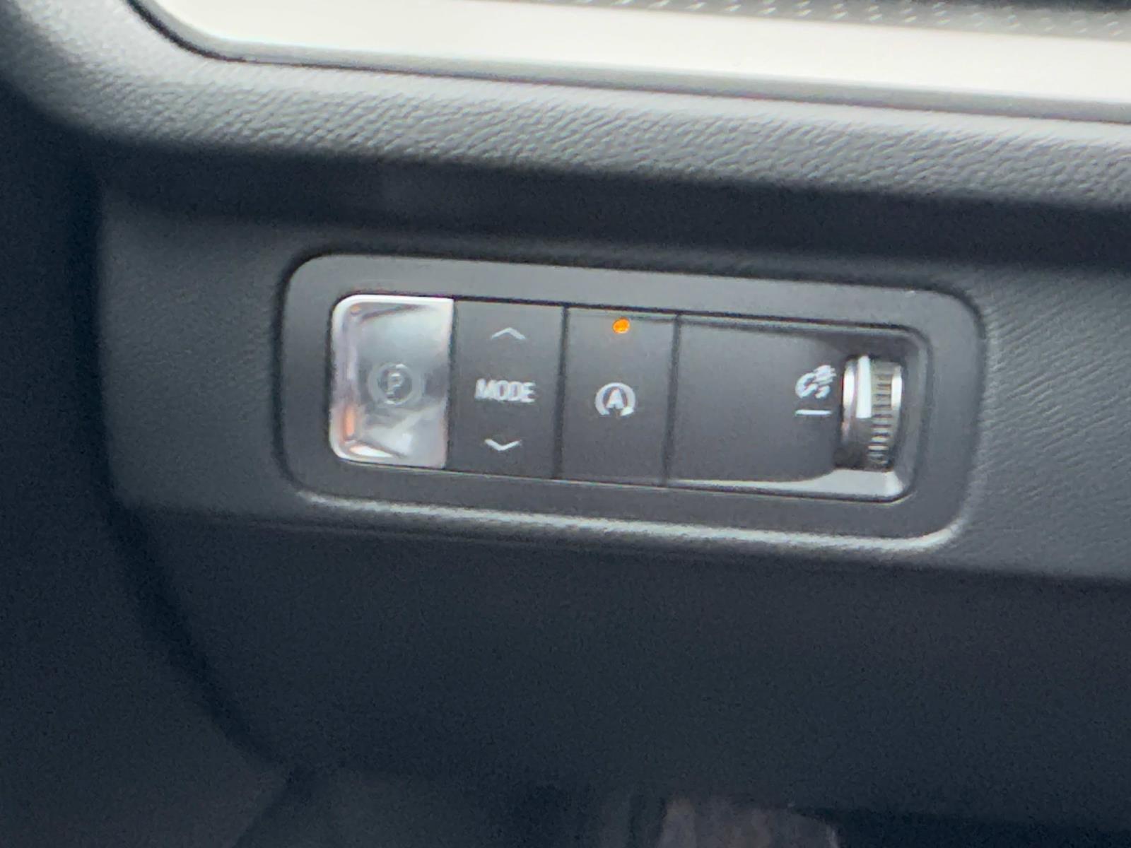 2025 Chevrolet Traverse Vehicle Photo in LOS ANGELES, CA 90007-3794