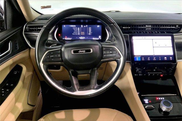 2022 Jeep Grand Cherokee L Vehicle Photo in KANSAS CITY, MO 64114-4502