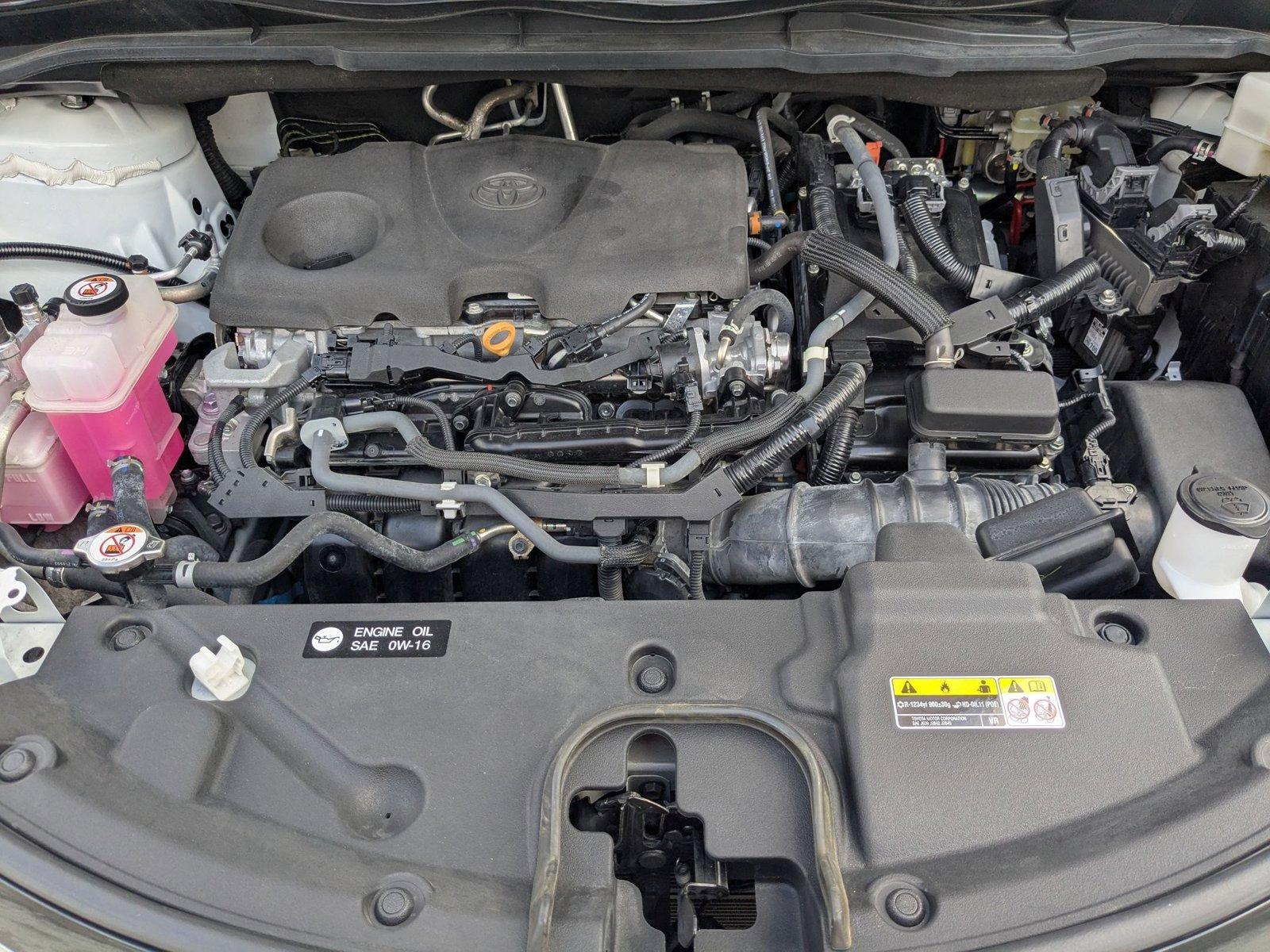 2022 Toyota Sienna Vehicle Photo in Pembroke Pines , FL 33084