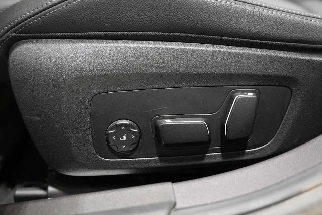2025 BMW 330i xDrive Vehicle Photo in GRAPEVINE, TX 76051