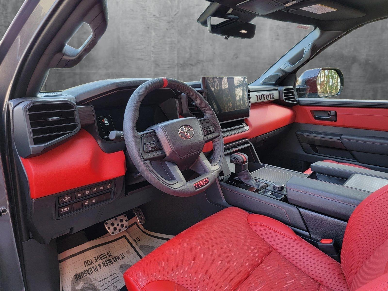2025 Toyota Sequoia Vehicle Photo in Pembroke Pines , FL 33027