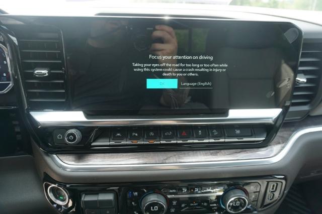 2025 Chevrolet Silverado 1500 Vehicle Photo in FAIRMONT, WV 26554-2318