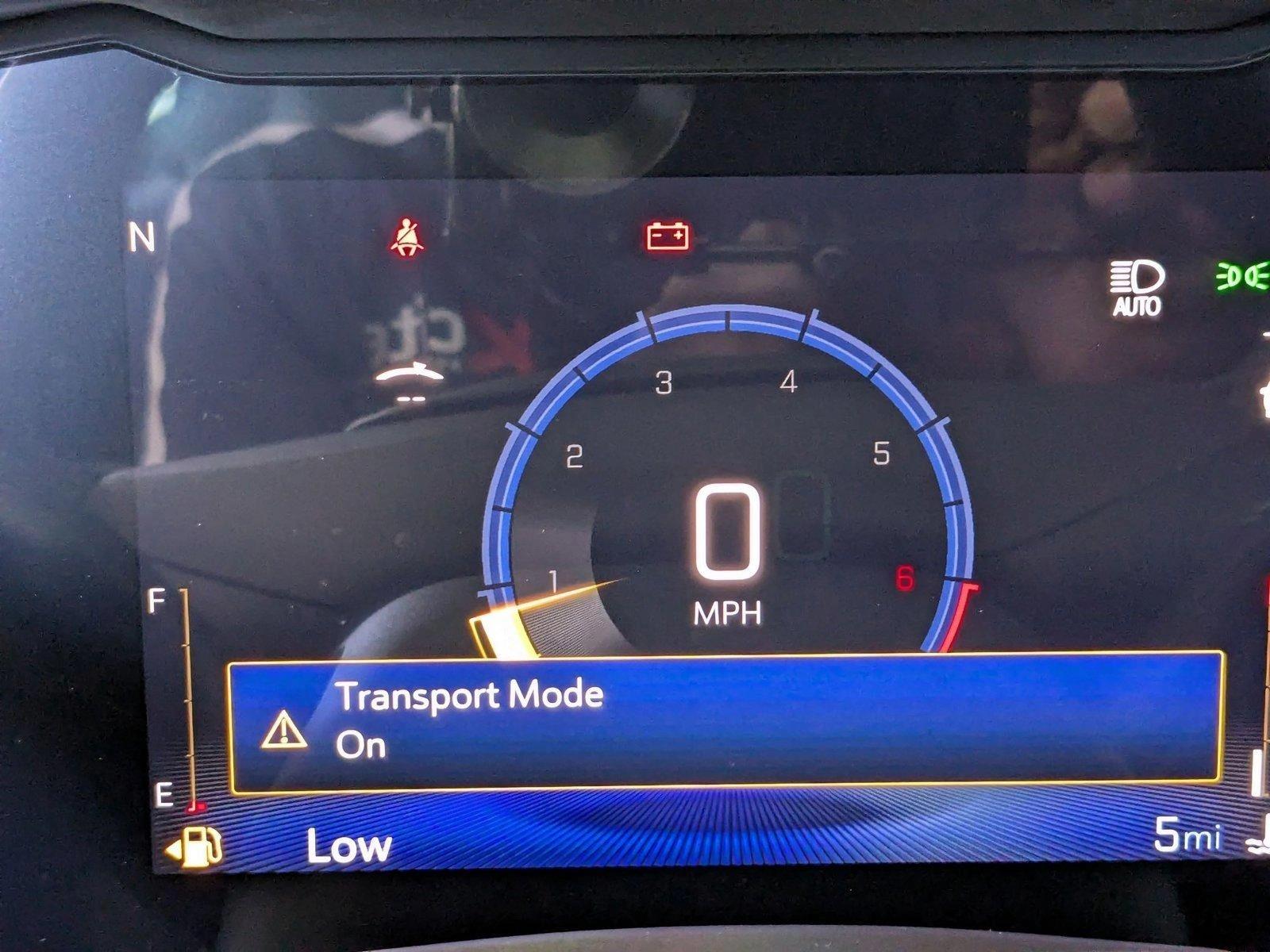 2025 Chevrolet Trax Vehicle Photo in PEMBROKE PINES, FL 33024-6534