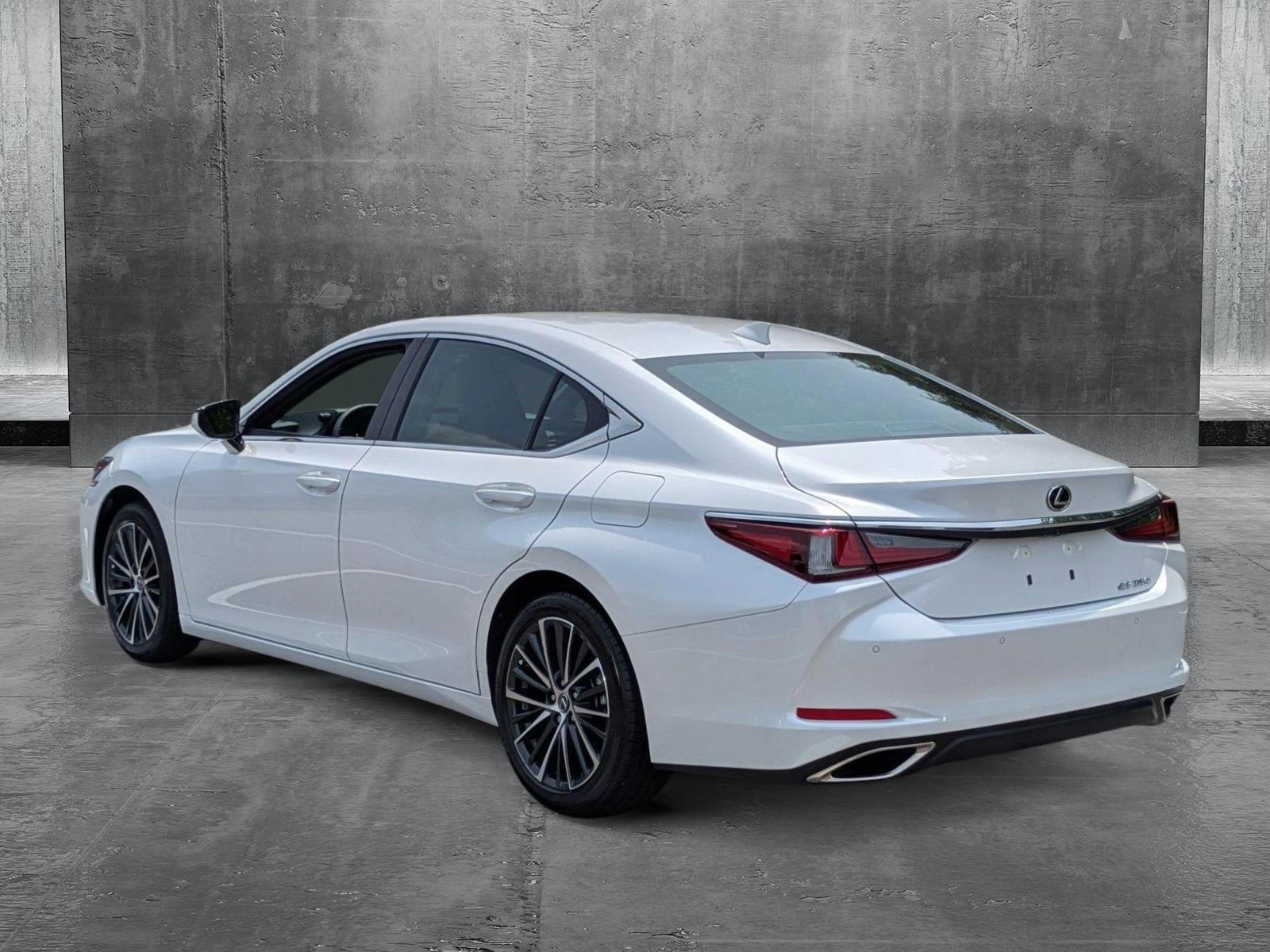 2025 Lexus ES 350 Vehicle Photo in Clearwater, FL 33761