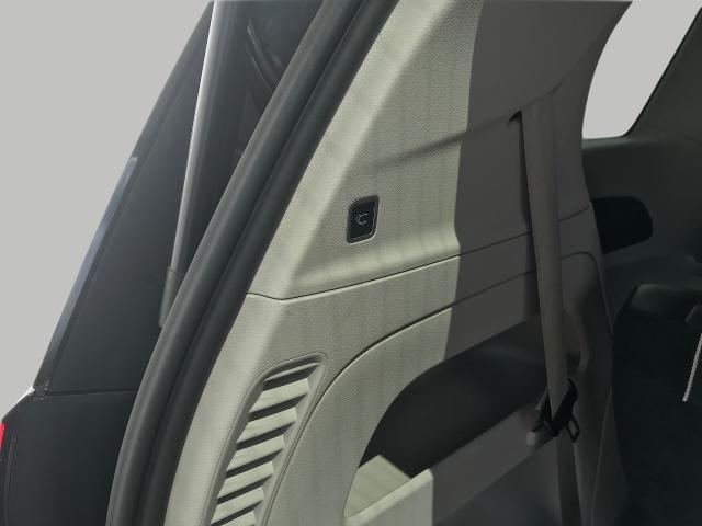 2023 Chrysler Pacifica Vehicle Photo in GREEN BAY, WI 54303-3330