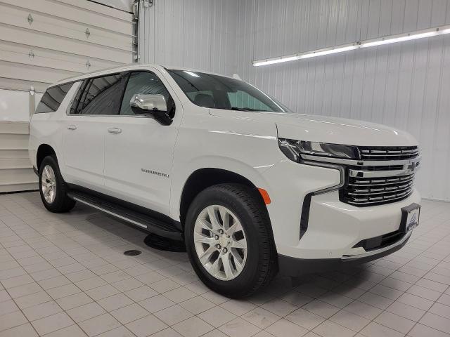 2023 Chevrolet Suburban Vehicle Photo in GREEN BAY, WI 54303-3330