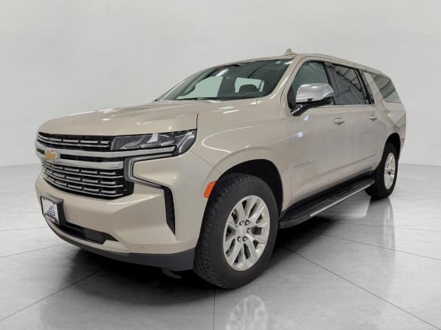 2021 Chevrolet Suburban Vehicle Photo in Neenah, WI 54956