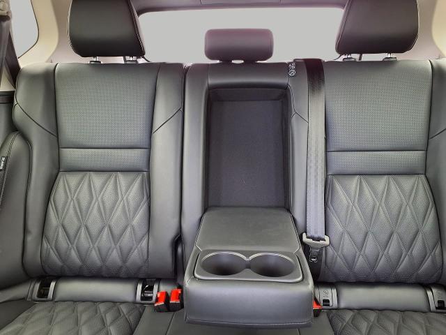 2024 Nissan Rogue Vehicle Photo in Oshkosh, WI 54904