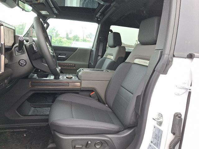 2025 GMC HUMMER EV SUV Vehicle Photo in TREVOSE, PA 19053-4984