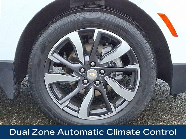 2022 Chevrolet Equinox Vehicle Photo in DANBURY, CT 06810-5034