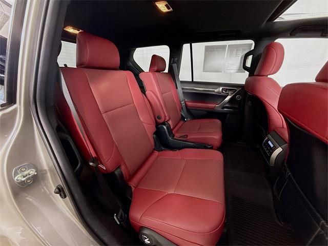 2023 Lexus GX 460 Vehicle Photo in Everett, WA 98204