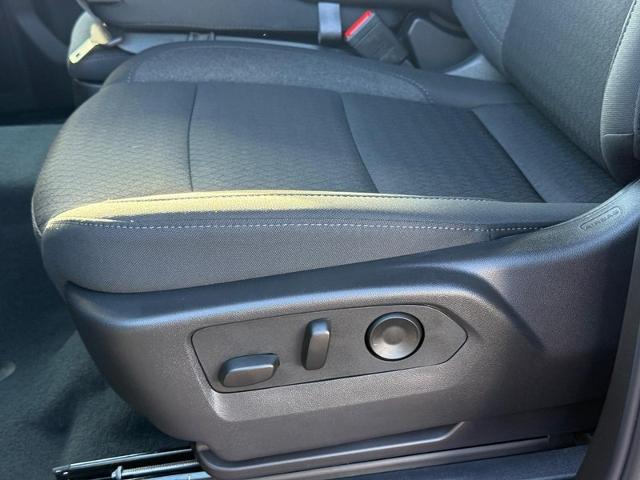 2025 Chevrolet Silverado 1500 Vehicle Photo in COLUMBIA, MO 65203-3903