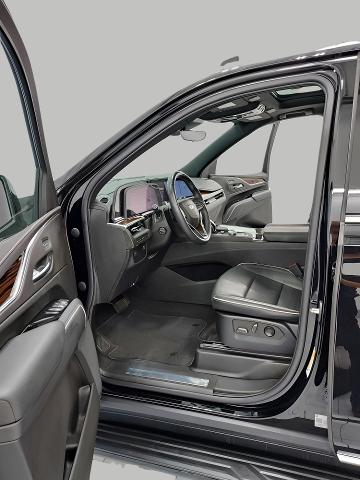 2022 Cadillac Escalade Vehicle Photo in OSHKOSH, WI 54904-7811