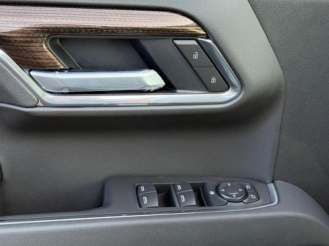 2026 Chevrolet Silverado 1500 Vehicle Photo in COLUMBIA, MO 65203-3903