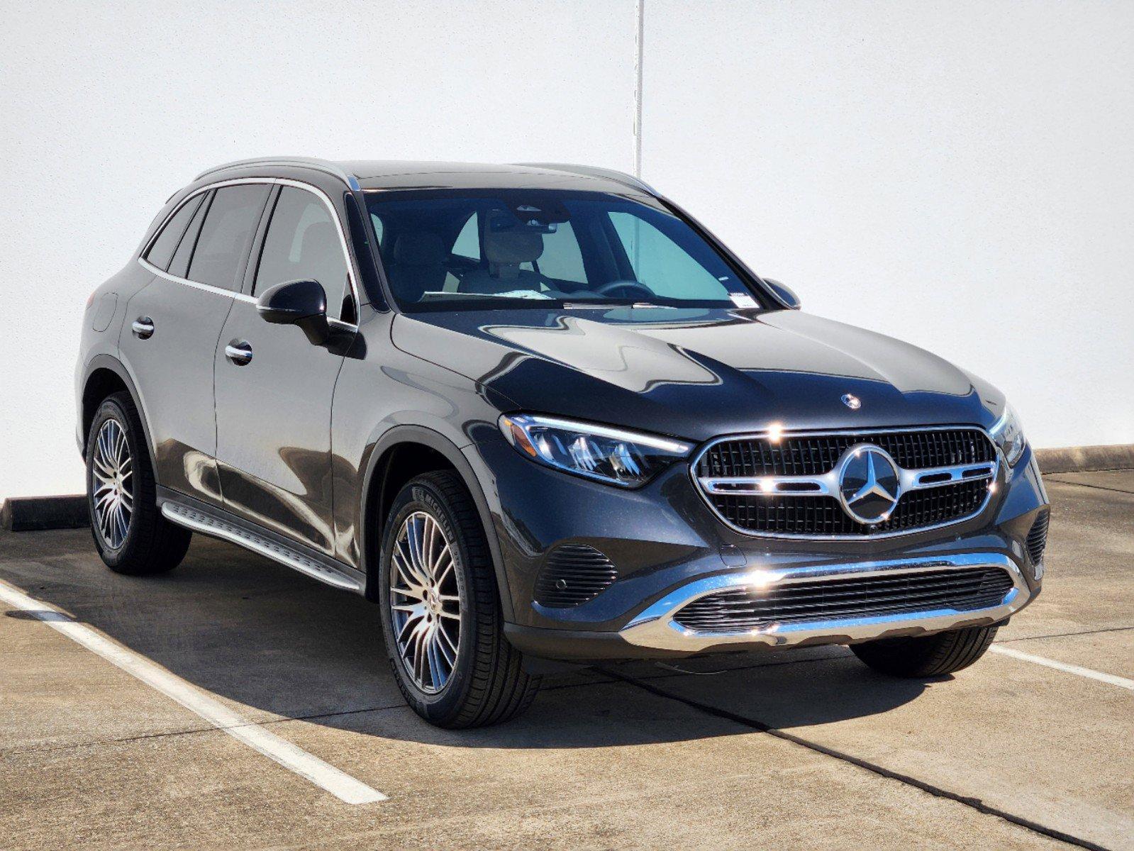 2025 Mercedes-Benz GLC Vehicle Photo in HOUSTON, TX 77079