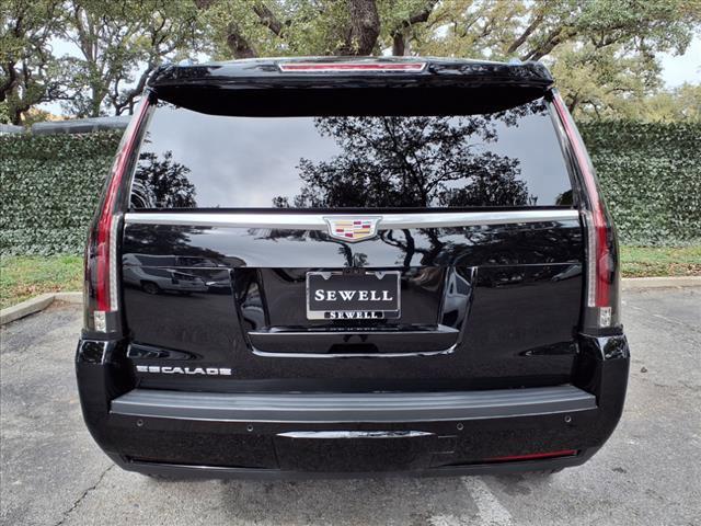 2020 Cadillac Escalade Vehicle Photo in SAN ANTONIO, TX 78230-1001