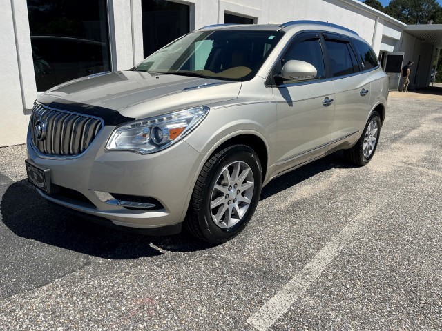 2017 Buick Enclave Leather photo 1