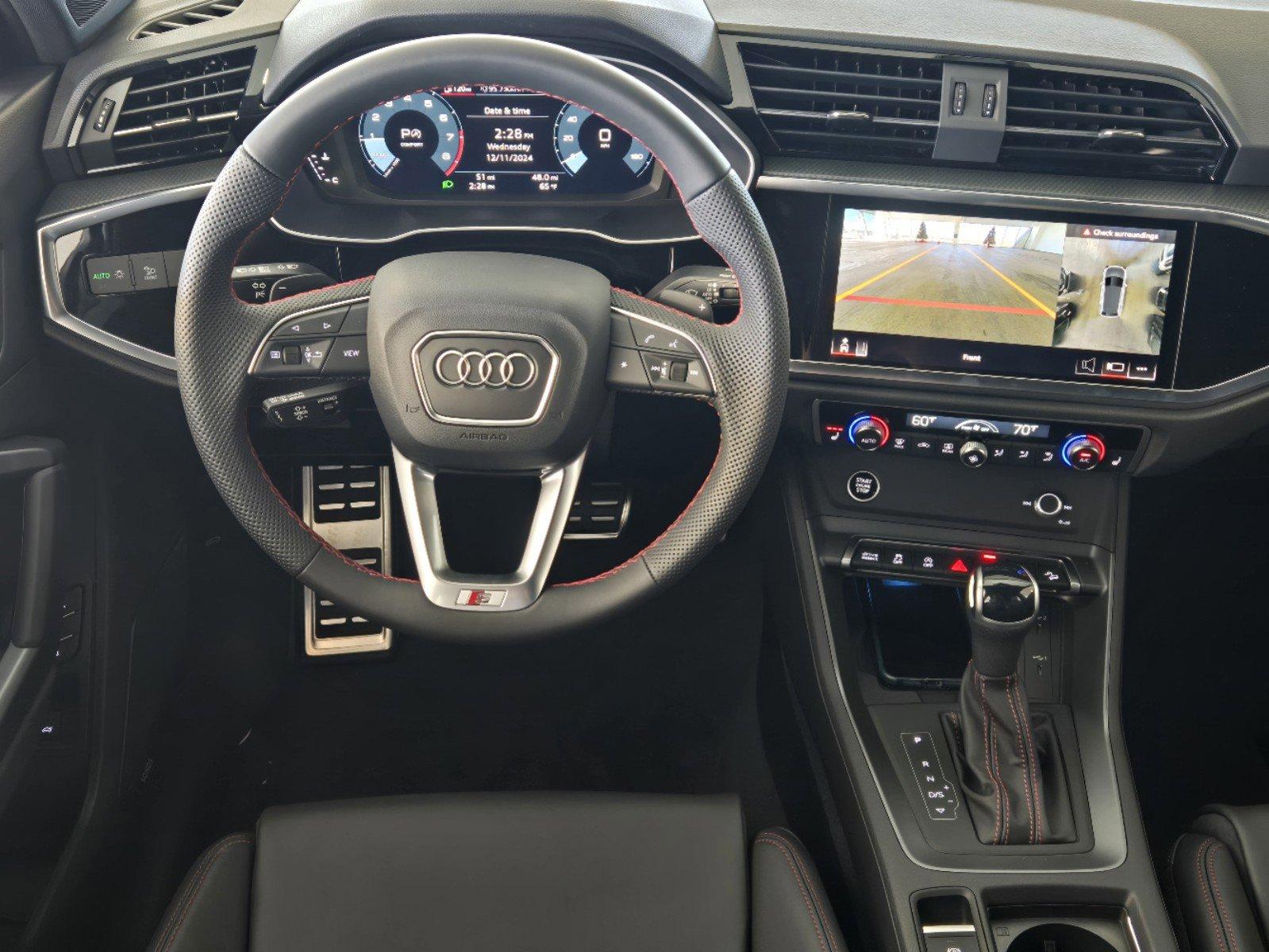 2025 Audi Q3 Vehicle Photo in SUGAR LAND, TX 77478