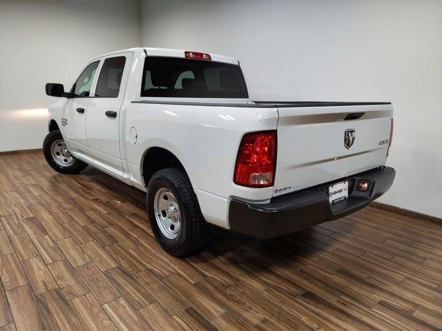 2022 Ram 1500 Classic Vehicle Photo in SAUK CITY, WI 53583-1301