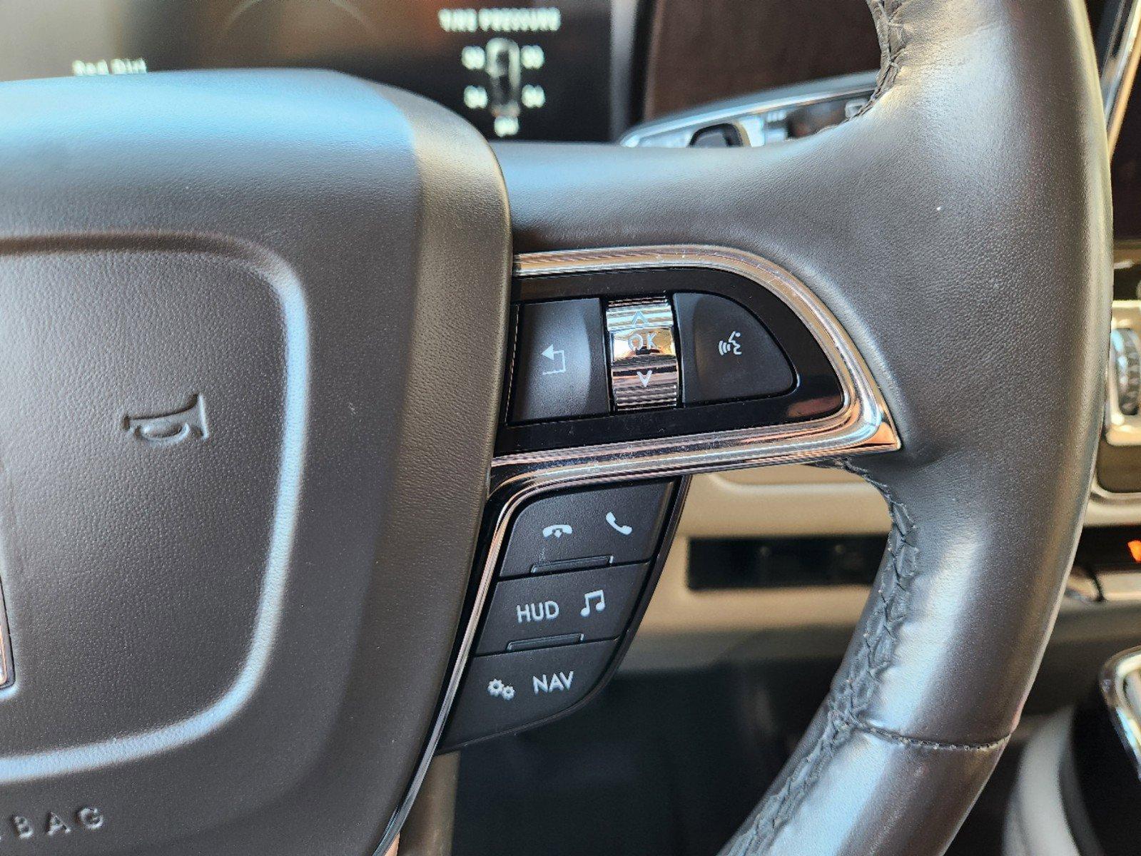 2019 Lincoln Navigator Vehicle Photo in HOUSTON, TX 77079-1502