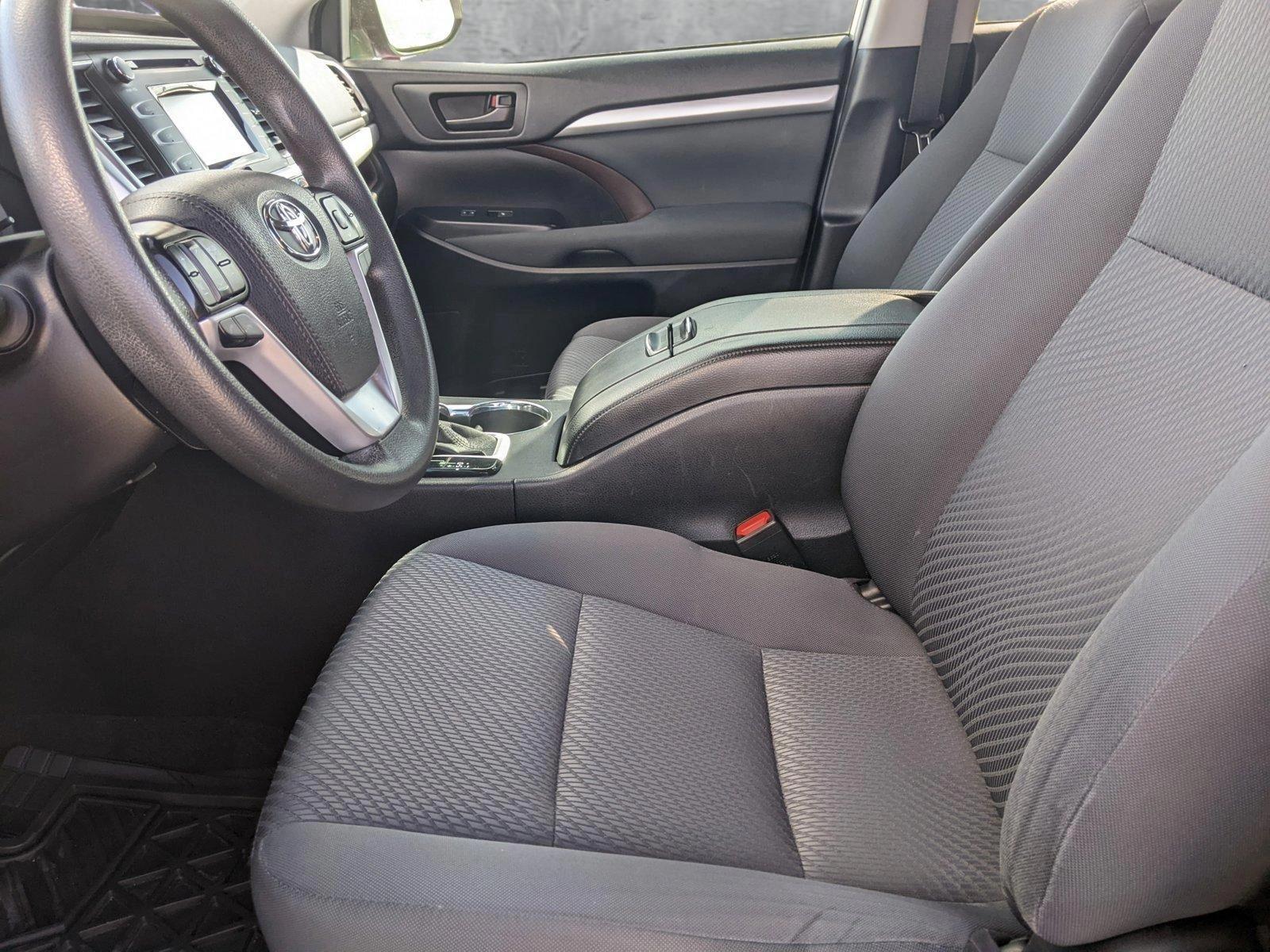 2019 Toyota Highlander Vehicle Photo in Austin, TX 78728