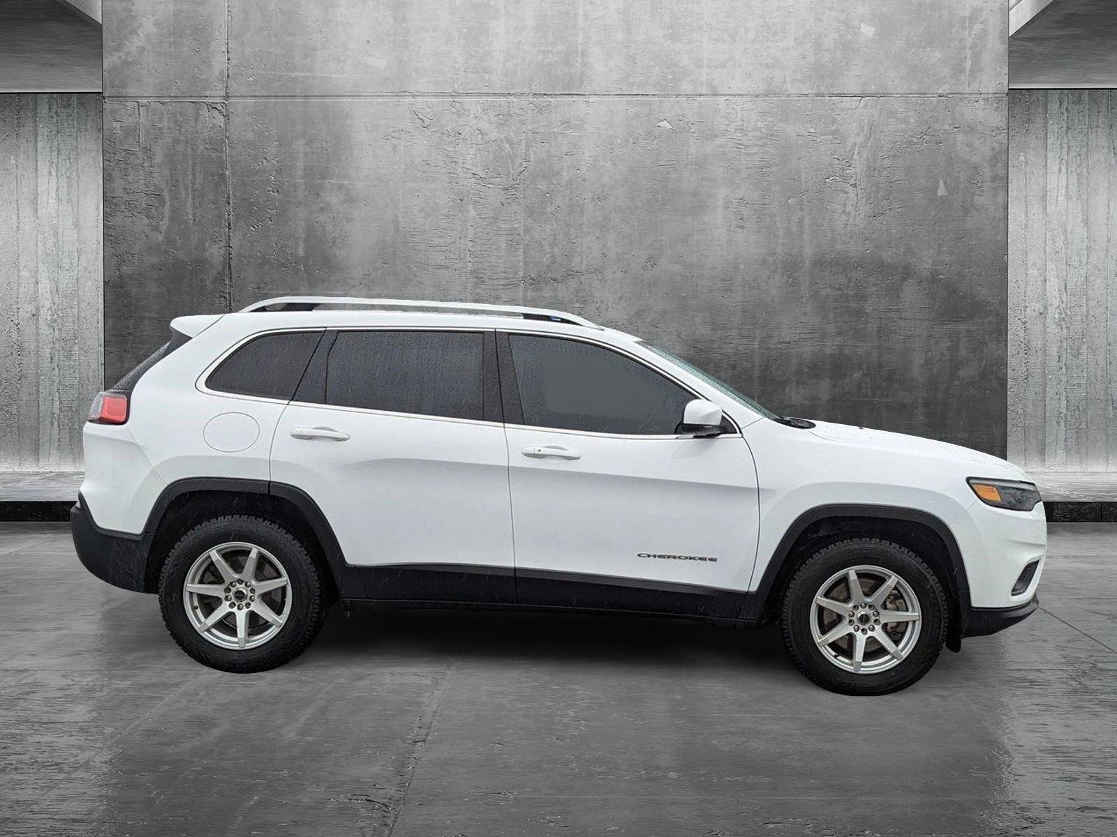 2019 Jeep Cherokee Vehicle Photo in Spokane Valley, WA 99206