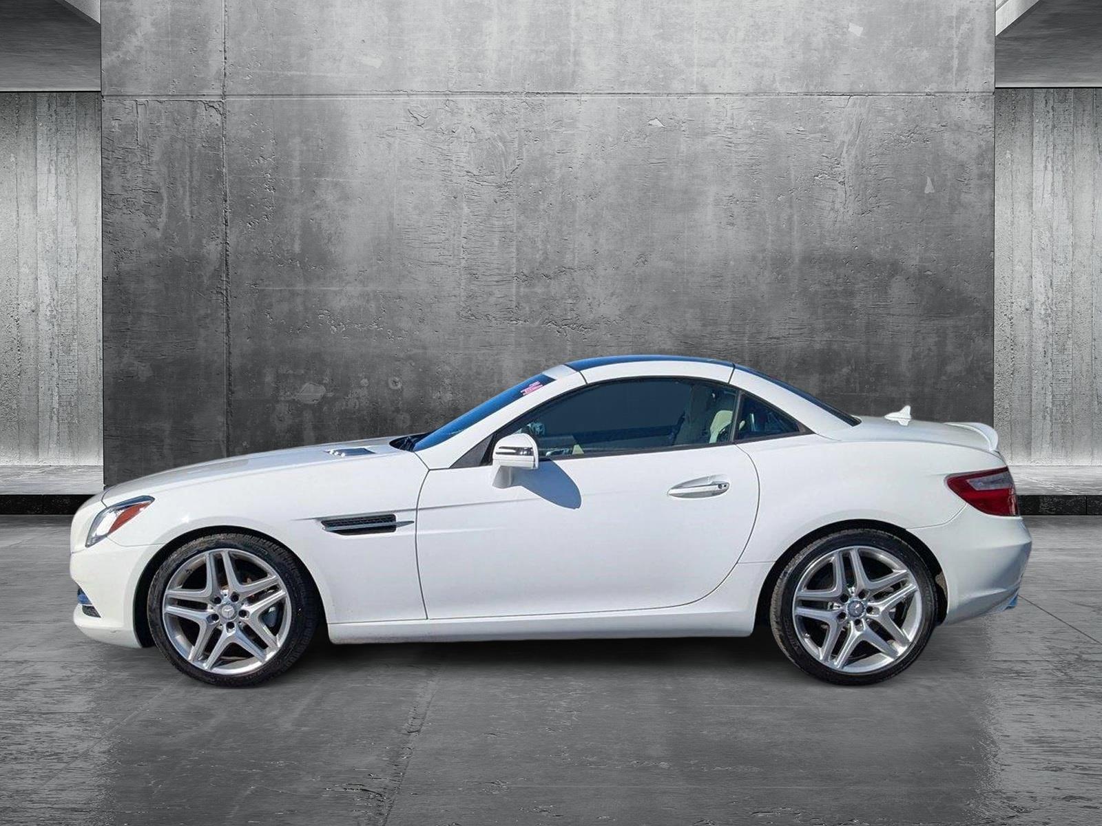 2015 Mercedes-Benz SLK-Class Vehicle Photo in Panama City, FL 32401