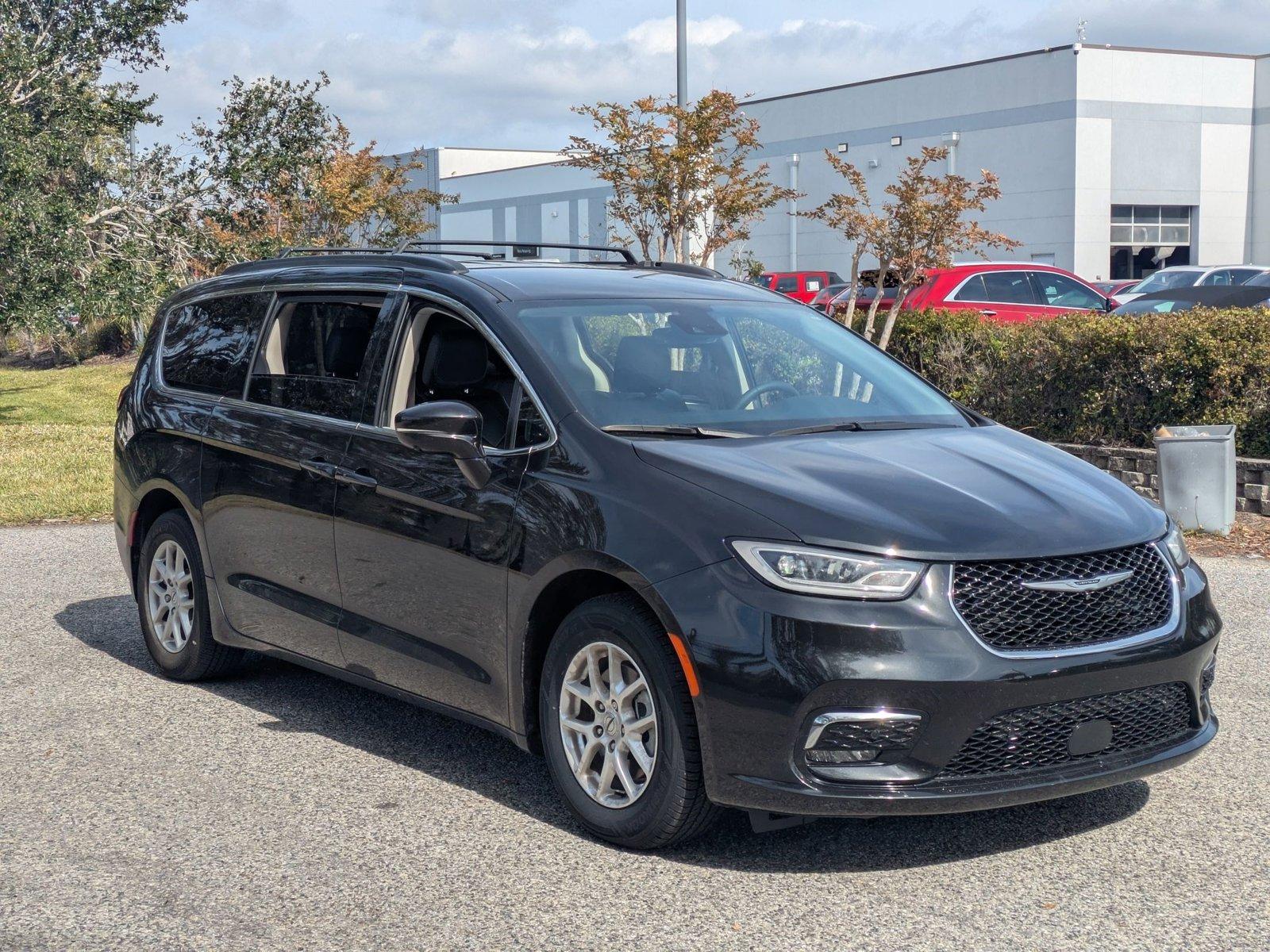 2022 Chrysler Pacifica Vehicle Photo in Sarasota, FL 34231