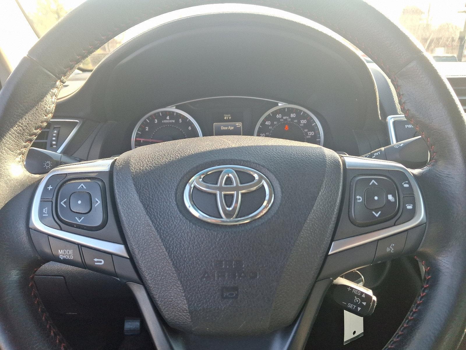 2015 Toyota Camry Vehicle Photo in Trevose, PA 19053