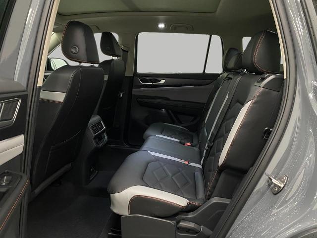 2025 Volkswagen Atlas Vehicle Photo in Appleton, WI 54913