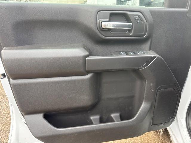 2025 GMC Sierra 3500 HD Chassis Cab Vehicle Photo in MEDINA, OH 44256-9631