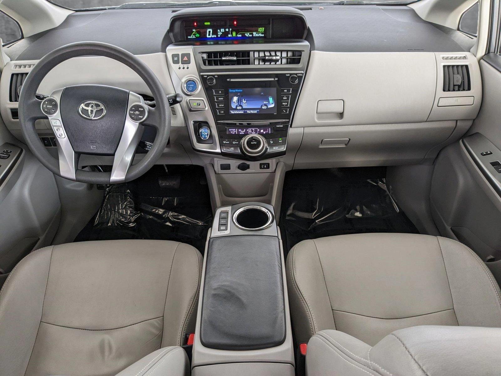 2015 Toyota Prius v Vehicle Photo in Spokane Valley, WA 99206