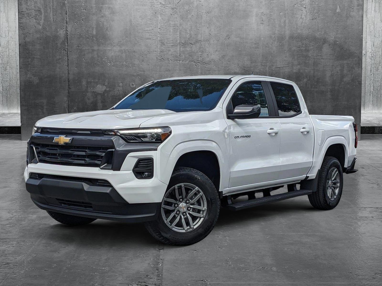 2024 Chevrolet Colorado Vehicle Photo in GREENACRES, FL 33463-3207