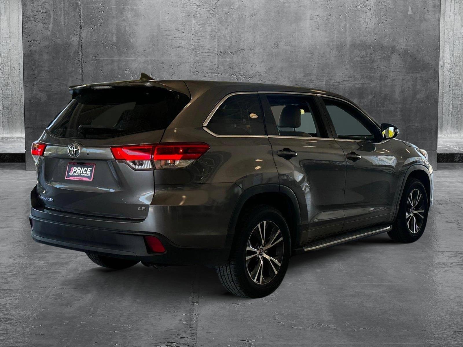 2017 Toyota Highlander Vehicle Photo in Hollywood, FL 33021