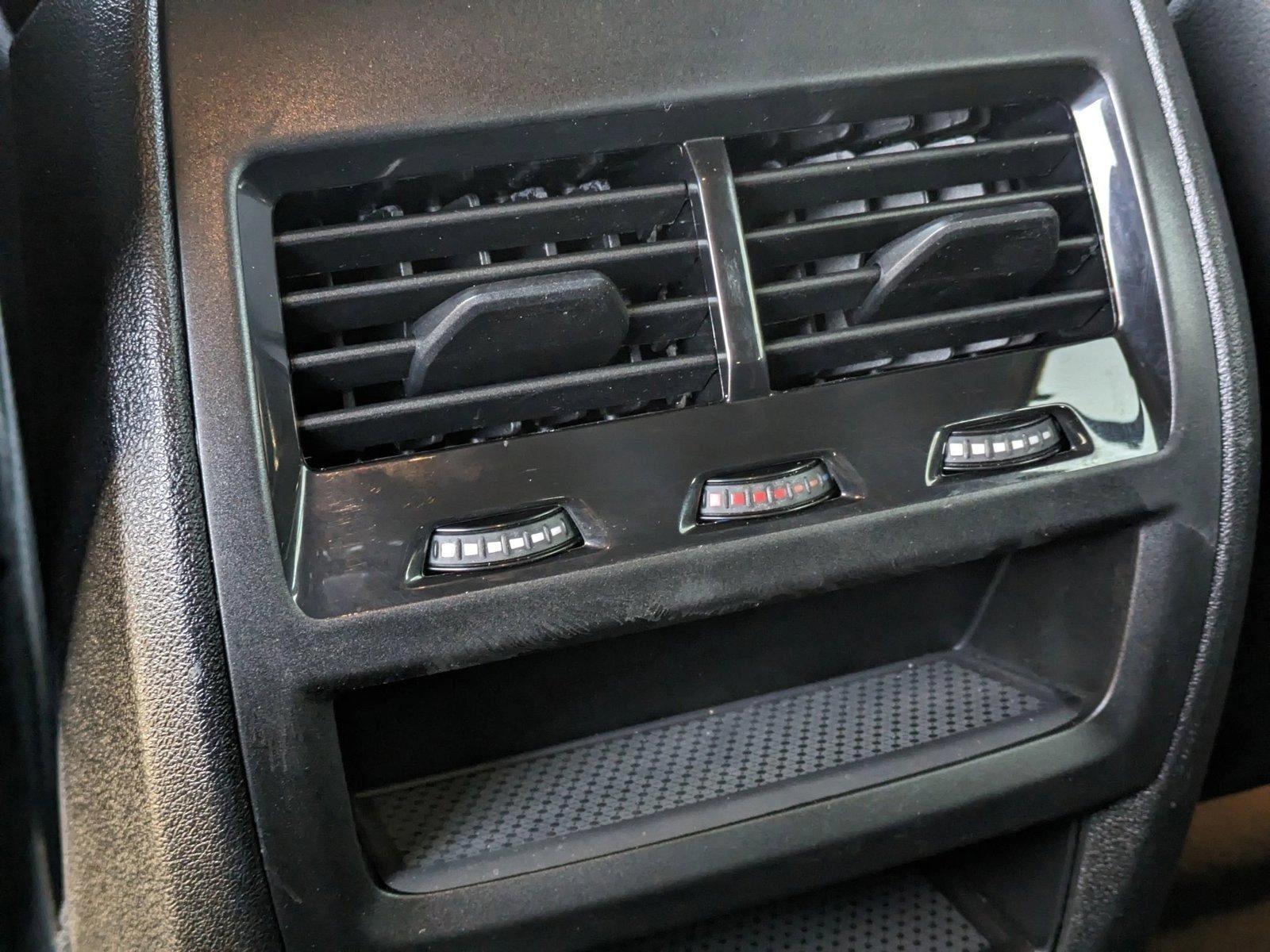 2024 BMW X6 xDrive40i Vehicle Photo in Rockville, MD 20852