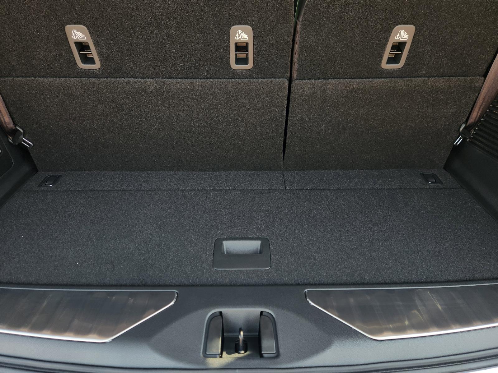 2025 INFINITI QX80 Vehicle Photo in Fort Worth, TX 76132