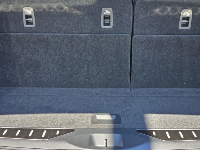 2025 INFINITI QX80 Vehicle Photo in Fort Worth, TX 76132