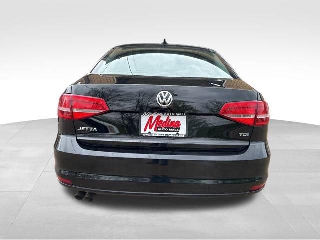 2015 Volkswagen Jetta Sedan Vehicle Photo in MEDINA, OH 44256-9631