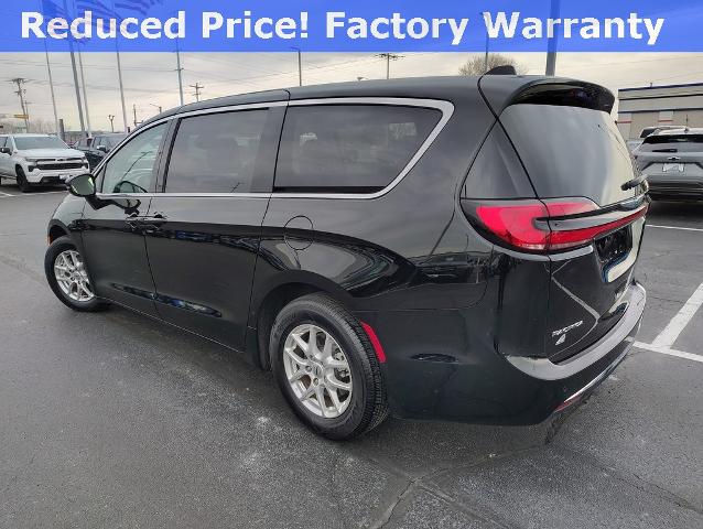 2024 Chrysler Pacifica Vehicle Photo in GREEN BAY, WI 54304-5303