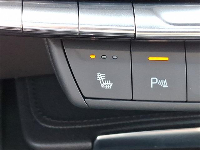 2025 Cadillac XT4 Vehicle Photo in ALLENTOWN, PA 18103-7399