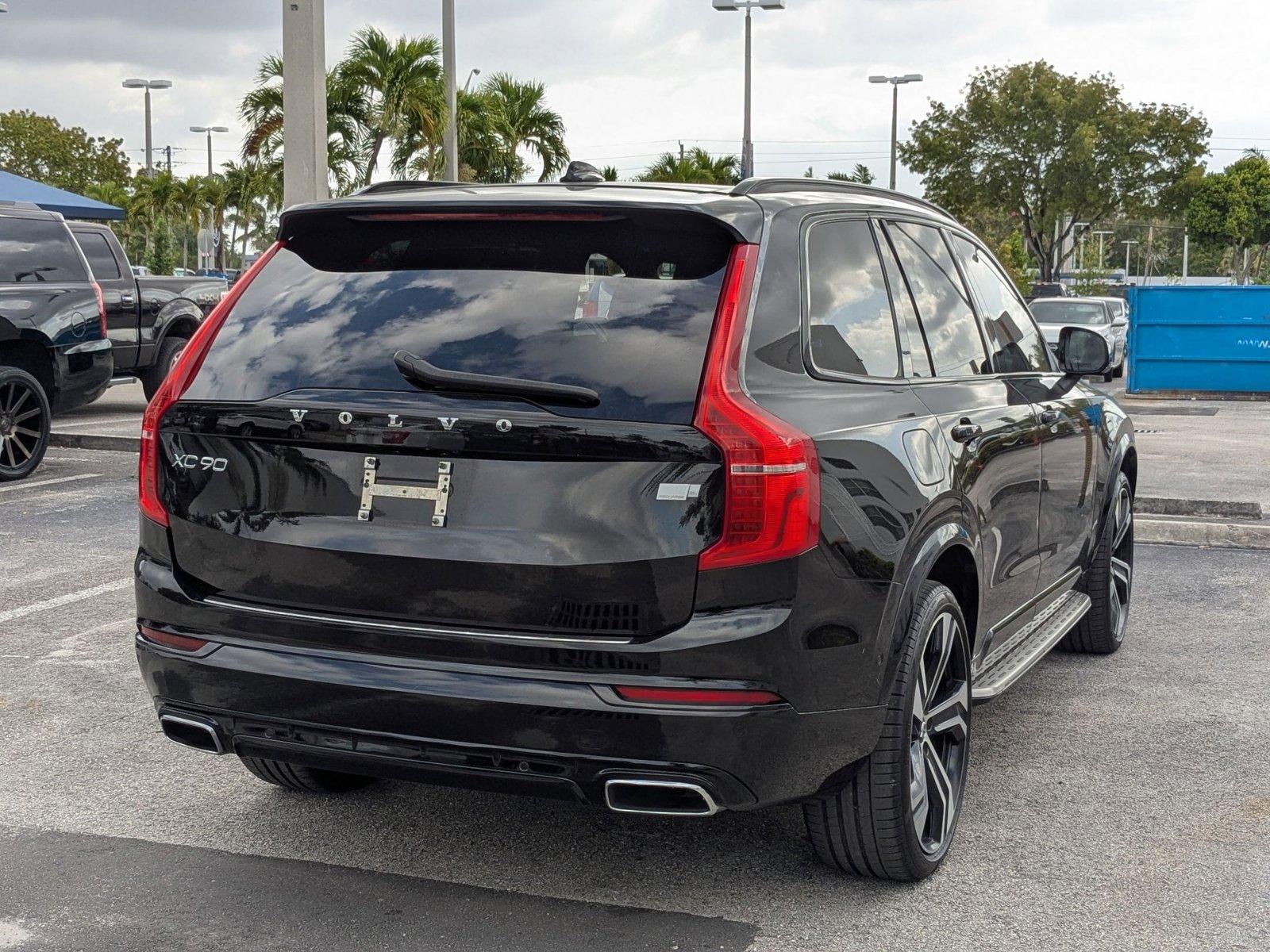 2021 Volvo XC90 Vehicle Photo in Miami, FL 33015