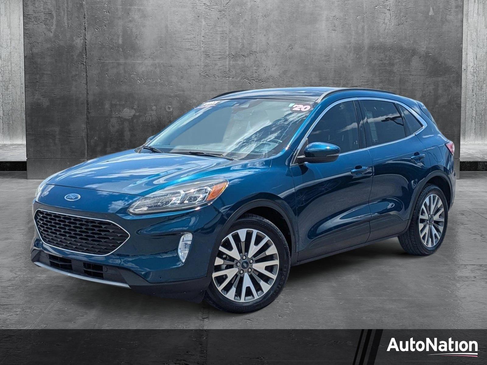 2020 Ford Escape Vehicle Photo in Bradenton, FL 34207