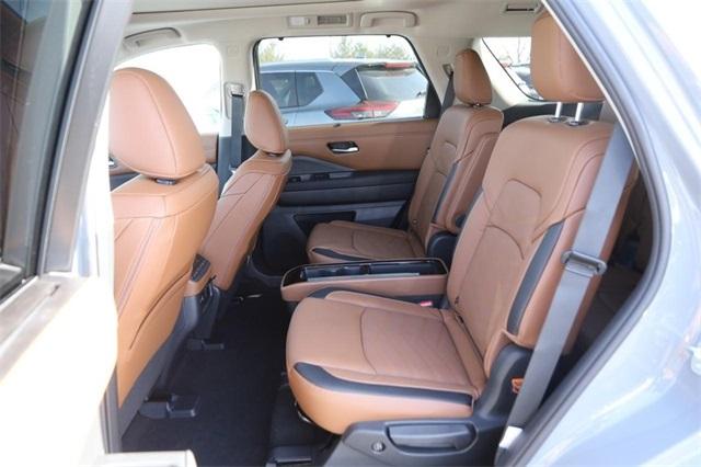 2025 Nissan Pathfinder Vehicle Photo in Hazelwood, MO 63042