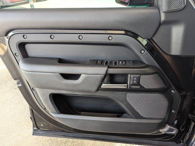 2024 Land Rover Defender Vehicle Photo in San Antonio, TX 78230