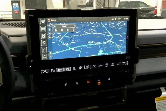 2025 GMC HUMMER EV SUV Vehicle Photo in KANSAS CITY, MO 64114-4545